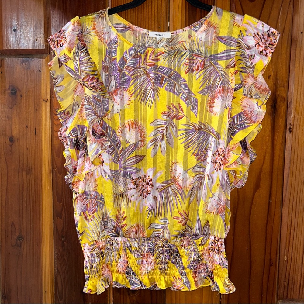 NWT PLEIONE tropical print sheer top woman’s small